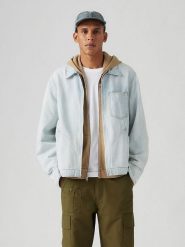 Levi's Kurtka dżinsowa w kolorze błękitnym rozmiar: L. Niebieskie kurtki Levi's®, l, bez wzorów, z bawełny, bez kaptura. Za 227.85 zł.