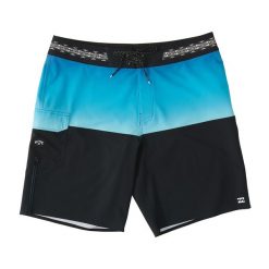 Szorty kąpielowe męskie Billabong Fifty50 Pro. Niebieskie krótkie spodenki sportowe Billabong, m, bez wzorów, z elastanu. Za 149.99 zł.