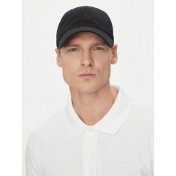 Czapka z daszkiem Calvin Klein. Czarne czapki z daszkiem CALVIN KLEIN, bez wzorów. Za 99.99 zł.
