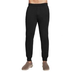 Spodnie treningowe męskie Skechers GO Walk Expedition. Czarne buty treningowe Skechers, bez wzorów, z dresówki, na fitness i siłownię. Za 159.99 zł.