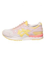 Asics Skórzane buty w kolorze biało-żółto-jasnoróżowym do biegania rozmiar: 44. Białe buty do biegania ASICS, bez wzorów, z materiału, bez zapięcia, do biegania. Za 329.42 zł.