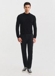 PAKO LORENTE - Czarny bawełniany półgolf męski. Czarne swetry nierozpinane Pako Lorente, na jesień, m, bez wzorów, z bawełny, bez kołnierzyka, bez ramiączek. Za 199.99 zł.