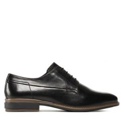 Półbuty Lasocki. Czarne eleganckie półbuty Lasocki, bez wzorów, bez obcasa, bez zapięcia. Za 249.99 zł.