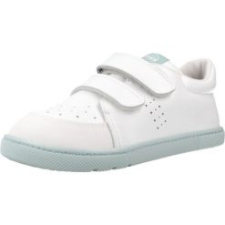 Buty TITANITOS L540 IKER Niebieski. Niebieskie buty trekkingowe TITANITOS, bez wzorów, ze skóry, bez zapięcia. Za 242.99 zł.