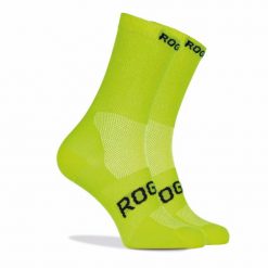 Skarpetki rowerowe Rogelli RCS-08. Zielone skarpety Rogelli, bez wzorów. W wyprzedaży za 40.00 zł.