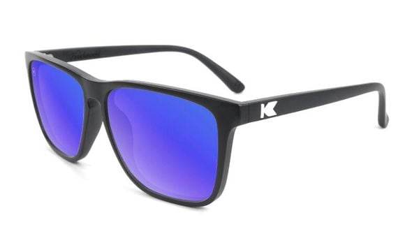 Okulary przeciwsłoneczne dla dorosłych - kategoria 3 z polaryzacją - Matte Black. Czarne okulary przeciwsłoneczne KNOCKAROUND, prostokątne. Za 149.60 zł.