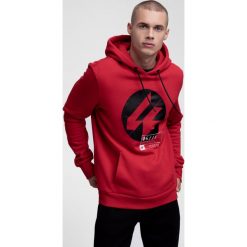Bluza męska BLM266 - czerwony. Bluzy z kapturem marki 4F. W wyprzedaży za 89.99 zł.