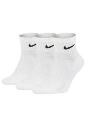 Męskie Skarpety Do Kostki Z Amortyzacją (zestaw 3 Sztuk). Białe skarpety Nike, bez wzorów, z bawełny. Za 155.99 zł.