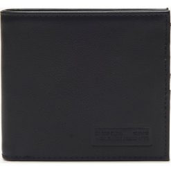 Portfel z eco skóry - Czarny. Paski marki Cropp. Za 39.99 zł.