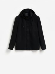 Kurtka z kapturem - czarny. Czarne kurtki Reserved, l, bez wzorów, z tkaniny, z kapturem. Za 329.99 zł.
