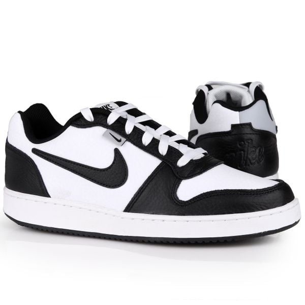 Buty męskie sneakers Nike EBERNON LOW PREM. Białe buty sportowe casual Nike, bez wzorów, bez zapięcia. Za 279.99 zł.