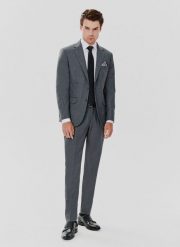 PAKO LORENTE – Spodnie garniturowe w kolorze szarym. Szare eleganckie spodnie Pako Lorente, m, z poliesteru, eleganckie. Za 349.99 zł.