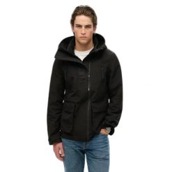 Windbreaker Superdry. Czarne kurtki przeciwdeszczowe Superdry, m, bez wzorów, bez kaptura. W wyprzedaży za 508.45 zł.