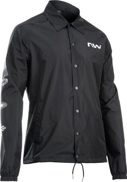 Kurtka rowerowa NORTHWAVE Coach Jacket DWR 7.000mm. Czarne kurtki Northwave, l, bez wzorów, z materiału, bez kaptura. Za 348.80 zł.