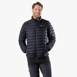 Kurtka puchowa turystyka męska Swedemount Himalaya Down Jacket wiatroszczelna. Czarne kurtki SWEDEMOUNT, m, bez wzorów, z puchu, bez kaptura. W wyprzedaży za 539.99 zł.