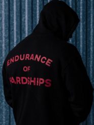 MANTO bluza z kapturem ENDURANCE czarna. Czarne bluzy z kapturem Manto, l, bez wzorów, z bawełny, z kapturem. Za 289.00 zł.