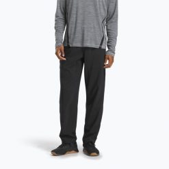 Spodnie treningowe męskie Reebok Id Train Woven Unlined. Czarne buty treningowe REEBOK FITNESS, bez wzorów, na fitness i siłownię. Za 167.35 zł.