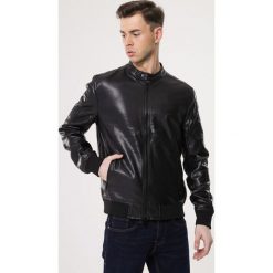 Czarna Kurtka Eventuate. Czarne kurtki Born2be, l, bez wzorów, bez kaptura. Za 149.99 zł.