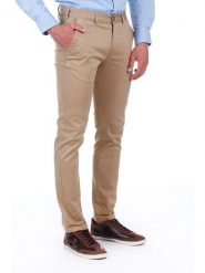 The Time of Bocha Spodnie chino w kolorze karmelowym rozmiar: 48. Brązowe eleganckie spodnie The Time of Bocha, na co dzień. Za 109.78 zł.
