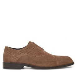 Półbuty BOSS. Brązowe eleganckie półbuty Boss, bez wzorów, bez obcasa, bez zapięcia. Za 509.99 zł.