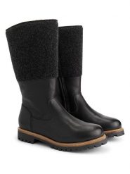 TRAVELIN' Skórzane kozaki "Lagen" w kolorze czarnym rozmiar: 41. Czarne kozaki Travelin', bez wzorów, z materiału, bez obcasa, na płaskiej podeszwie, bez zapięcia. Za 448.99 zł.