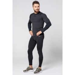 Koszulka szybkoschnąca fitness męska Rough Radical Stone LS. Niebieskie bielizna termoaktywna ROUGH RADICAL, l, bez wzorów, z dzianiny, bez ramiączek, na fitness i siłownię. Za 109.90 zł.