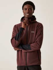 Regatta Kurtka softshellowa "Sarwood" w kolorze czerwonym rozmiar: XL. Czerwone kurtki outdoor i hardshell Regatta, xl, bez wzorów, bez kaptura. Za 115.24 zł.