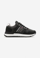 Czarne Buty Sportowe Sneakersy na Płaskiej Podeszwie z Ozdobnymi Przeszyciami Noala. Czarne buty sportowe casual Born2be, bez wzorów, bez zapięcia. W wyprzedaży za 103.99 zł.