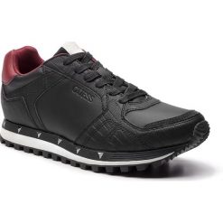 Sneakersy GUESS - FMCAL4 LEA12 BLACK. Buty sportowe casual marki Guess. W wyprzedaży za 329.00 zł.