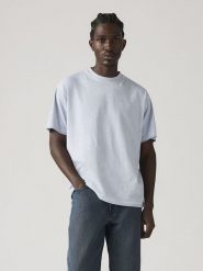Levi's Koszulka w kolorze błękitnym rozmiar: XXL. Niebieskie bezrękawniki Levi's®, s, bez wzorów, z bawełny, bez kołnierzyka, bez ramiączek. Za 65.54 zł.