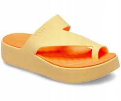 Klapki Dla Dorosłych Crocs Getaway Platform Toe Loop. Brązowe klapki Crocs, z materiału. Za 159.99 zł.