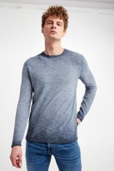 Sweter męski Pieros JOOP! JEANS. Niebieskie swetry nierozpinane JOOP! Jeans, m, bez wzorów, z bawełny, bez kołnierzyka, bez ramiączek. Za 599.00 zł.