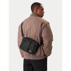 Saszetka Guess Jeans. Czarne saszetki i nerki Guess Jeans, z aplikacjami, z jeansu. Za 229.99 zł.