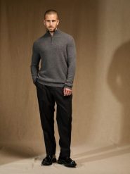 Perfect Cashmere Kaszmirowy sweter "Louis" w kolorze antracytowym rozmiar: M. Czarne swetry nierozpinane Perfect Cashmere, m, bez wzorów, z kaszmiru, bez kołnierzyka, bez ramiączek. Za 543.99 zł.