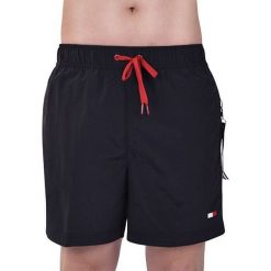 Tommy Hilfiger Plavkové kraťasy Slim Fit Medium Drawstring UM0UM01080 UM0UM01080 -095 PVH Black (rozmiar XL). Czarne odzież kąpielowa Tommy Hilfiger, m, bez wzorów. W wyprzedaży za 158.00 zł.
