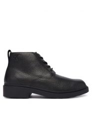 Calvin Klein Botki Dress Lug Desert Boot Lth YM0YM01427 Czarny. Czarne botki sznurowane CALVIN KLEIN, bez wzorów, ze skóry, bez obcasa, bez zapięcia. Za 679.99 zł.