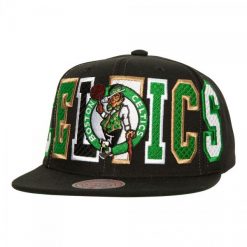 Czapka z daszkiem do koszykówki Mitchell & Ness Boston Celtics czarna. Czarne czapki z daszkiem Mitchell & Ness, bez wzorów. Za 159.00 zł.