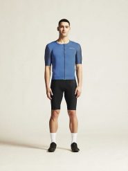 Craft Koszulka kolarska "Adv Aero" w kolorze niebieskim rozmiar: XXL. Niebieskie t-shirty sportowe Craft, bez wzorów, z materiału, bez ramiączek, rowerowe. Za 149.31 zł.