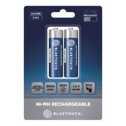 Klasyczne akumulatory BLUETOUCH; typ AA, 3000 mWh. Niebieskie sztyblety BLUETOUCH, bez wzorów, bez obcasa, bez zapięcia. Za 26.90 zł.