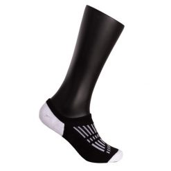 3 szt. skarpety techniczne 35-38, 95% poliester 5% elastan. Białe skarpety 2117 OF SWEDEN, bez wzorów, z elastanu. Za 130.99 zł.