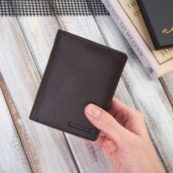 Portfel skórzany Brødrene G-10 Brązowy. Brązowe portfele Brødrene, bez wzorów, ze skóry. Za 59.00 zł.