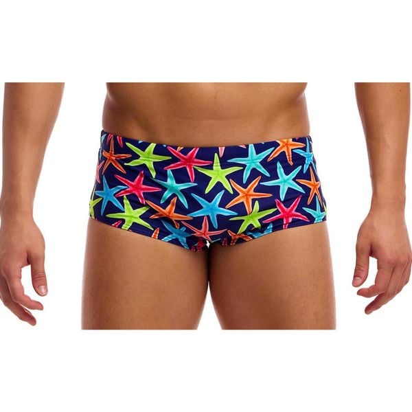 Strój do pływania Funky Trunks Starry Night - sidewinder. Odzież kąpielowa Funky Trunks, m, bez wzorów, sportowe. Za 159.00 zł.