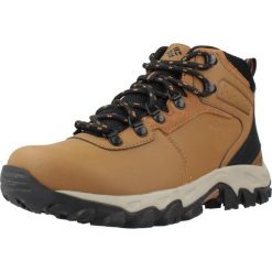 Buty COLUMBIA NEWTON RIDGE PLUS II WATE Brązowy. Brązowe buty trekkingowe Columbia, bez wzorów, ze skóry, bez zapięcia, trekkingowe. Za 589.99 zł.