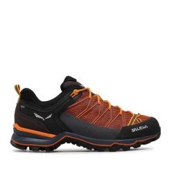 Trekkingi Salewa. Brązowe buty trekkingowe Salewa, bez wzorów, bez zapięcia. Za 729.99 zł.