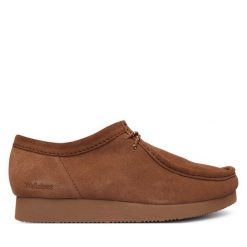 Półbuty Clarks. Brązowe eleganckie półbuty Clarks, bez wzorów, bez obcasa, bez zapięcia. Za 429.99 zł.