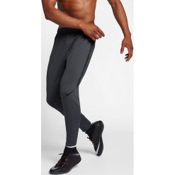 Nike Spodnie męskie Dry SQD Pant KP szary r. XL (859225 014). Spodnie treningowe długie marki Nike. Za 219.00 zł.