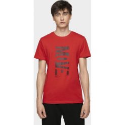 T-shirt męski TSM072 - czerwony. Czerwone t-shirty 4F, m, bez wzorów, bez kołnierzyka, bez ramiączek. W wyprzedaży za 49.99 zł.