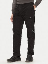 C.P. Company Spodnie materiałowe 18CMPA063A005904G Czarny Regular Fit. Czarne spodnie materiałowe C.P. Company, m, bez wzorów, z materiału. Za 1,099.00 zł.