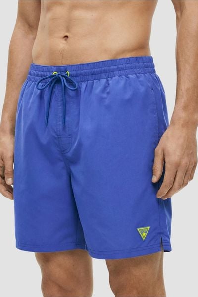 GUESS Granatowe męskie kąpielówki New Basic, Rozmiar M. Niebieskie kąpielówki Guess, l, z aplikacjami. Za 259.99 zł.
