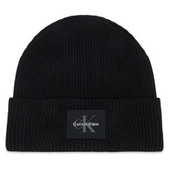Czapka Calvin Klein. Czarne czapki zimowe CALVIN KLEIN, bez wzorów. Za 169.99 zł.